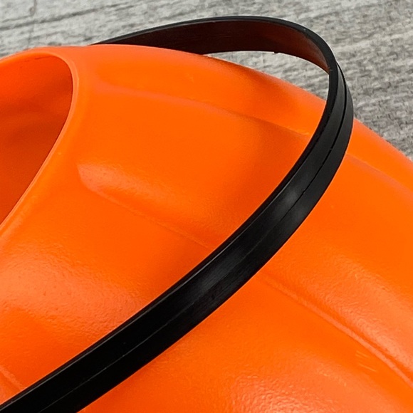 Jack O Lantern Pumpkin Bucket 1997 Vtg Trick Or Treat Grand Venture Halloween - Picture 10 of 14